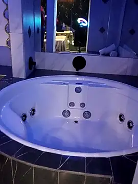 Snapshot of rodovlaz chatting on March 18, 2025, 3:31 am rodovlaz online show from March 18, 2025, 3:31 am