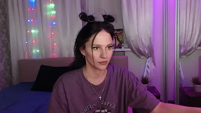 Zlata888 online show from November 3, 2025, 8:43 pm