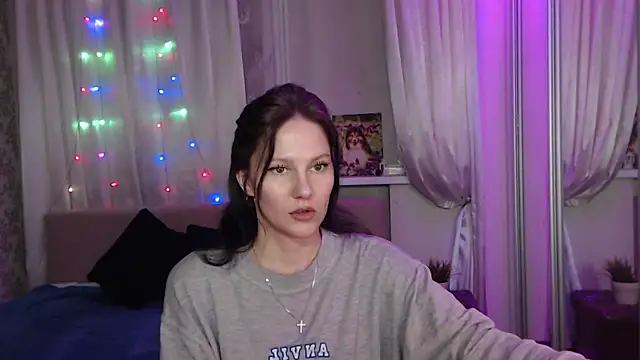 Snapshot of Zlata888 chatting on May 14, 2026, 3:19 pm Zlata888 online show from May 14, 2026, 3:19 pm