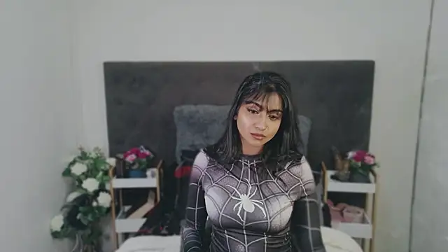 Snapshot of Delilah_Blazee chatting on August 2, 2026, 7:12 pm Delilah Blazee online show from August 2, 2026, 7:12 pm