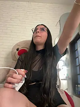 Snapshot of _Niah_ chatting on January 28, 2025, 8:04 pm Niah online show from January 28, 2025, 8:04 pm