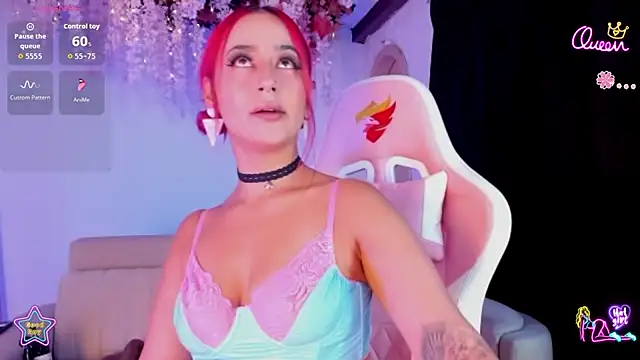 Snapshot of Mia-Bloom chatting on July 10, 2026, 3:55 am Mia-Bloom online show from July 10, 2026, 3:55 am