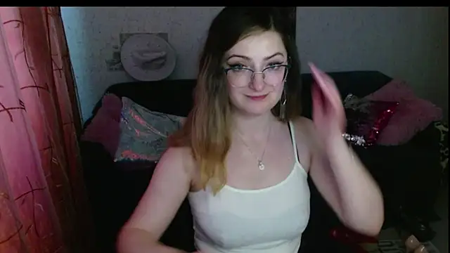Arielsssplash online show from June 8, 2026, 5:35 pm