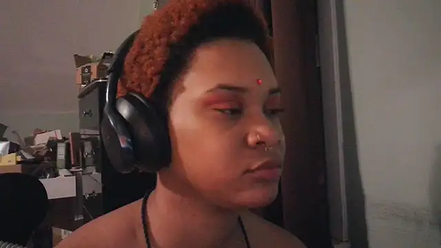 nickytheehawtie online show from February 15, 2026, 1:46 am