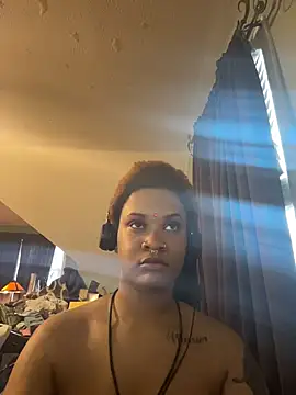 nickytheehawtie online show from February 18, 2026, 6:26 pm