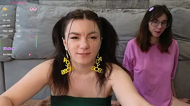 Vika loves you online show from June 11, 2026, 2:33 am