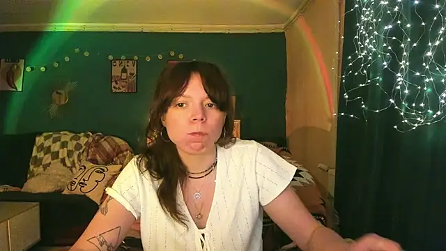 Snapshot of ClancyMorissey chatting on May 21, 2026, 8:38 pm ClancyMorissey online show from May 21, 2026, 8:38 pm