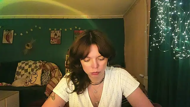 Snapshot of ClancyMorissey chatting on May 25, 2026, 5:19 pm ClancyMorissey online show from May 25, 2026, 5:19 pm