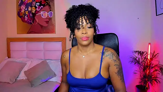 AitanaBrown  online show from March 12, 2026, 10:16 pm