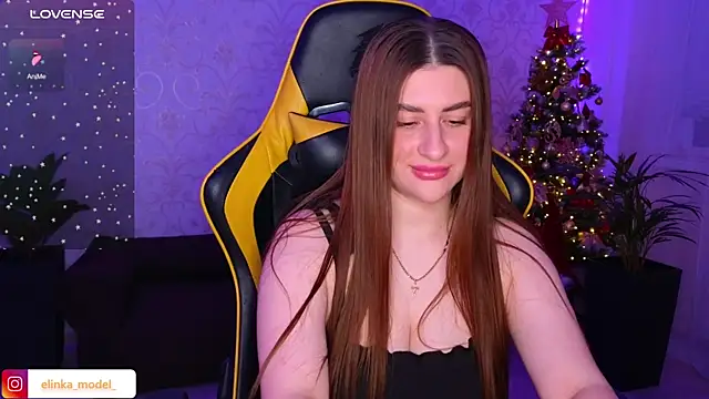 Snapshot of Elishka_ chatting on December 29, 2024, 4:51 pm Elishka online show from December 29, 2024, 4:51 pm