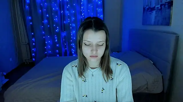 Snapshot of SoniNesti chatting on December 2, 2024, 12:29 pm SoniNesti online show from December 2, 2024, 12:29 pm