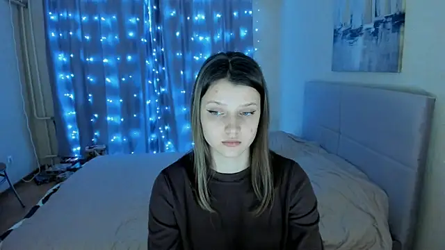 Snapshot of SoniNesti chatting on February 7, 2025, 3:08 pm SoniNesti online show from February 7, 2025, 3:08 pm