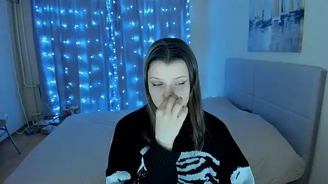 Snapshot of SoniNesti chatting on February 13, 2025, 3:24 pm SoniNesti online show from February 13, 2025, 3:24 pm