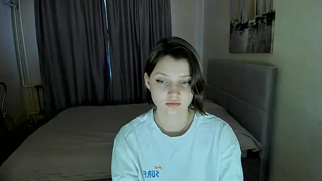 Snapshot of SoniNesti chatting on March 7, 2025, 3:07 pm SoniNesti online show from March 7, 2025, 3:07 pm