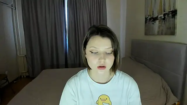 Snapshot of SoniNesti chatting on March 21, 2025, 2:40 pm SoniNesti online show from March 21, 2025, 2:40 pm