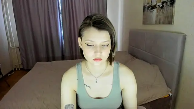 Snapshot of SoniNesti chatting on March 22, 2025, 11:42 am SoniNesti online show from March 22, 2025, 11:42 am