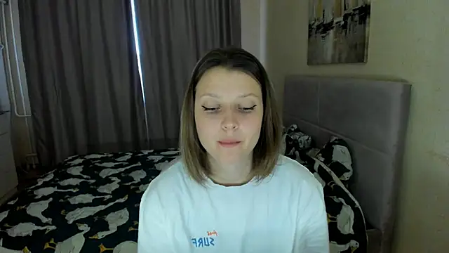 Snapshot of SoniNesti chatting on September 9, 2025, 2:49 pm SoniNesti online show from September 9, 2025, 2:49 pm