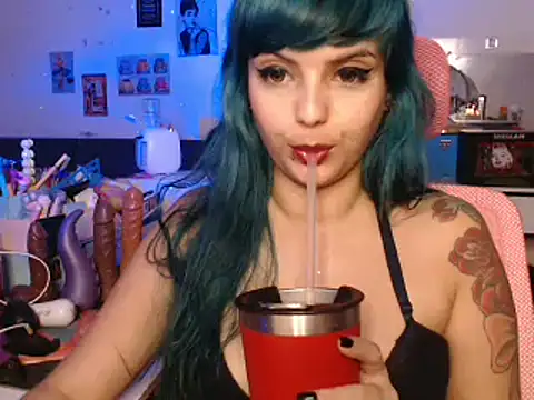 Snapshot of KylieConod chatting on February 3, 2025, 8:13 am KylieConod online show from February 3, 2025, 8:13 am