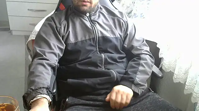 Snapshot of crazybaby5461 chatting on January 11, 2026, 10:42 am crazybaby5461 online show from January 11, 2026, 10:42 am