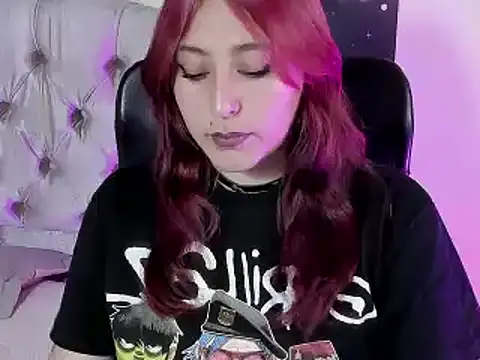 Snapshot of AnaPola chatting on January 24, 2025, 3:32 am AnaPola online show from January 24, 2025, 3:32 am