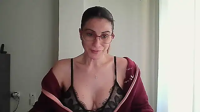 Snapshot of Sanada_hot chatting on February 7, 2025, 9:05 am Sanada hot online show from February 7, 2025, 9:05 am