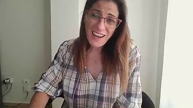 Snapshot of Sanada_hot chatting on October 27, 2025, 9:02 am Sanada hot online show from October 27, 2025, 9:02 am