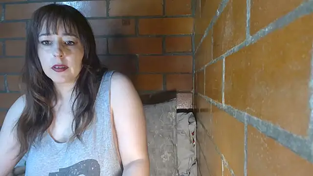 Snapshot of jenniferS_ chatting on March 10, 2025, 3:01 am jenniferS online show from March 10, 2025, 3:01 am