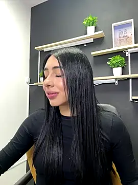 isabella jade online show from December 17, 2025, 11:11 pm