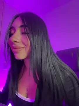 isabella jade online show from March 10, 2026, 7:30 pm