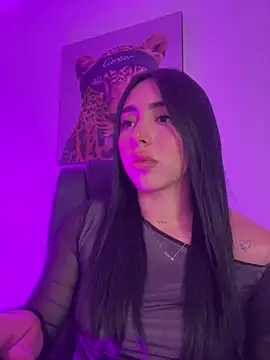 isabella jade online show from March 12, 2026, 9:21 pm