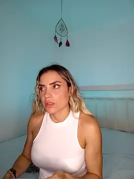 ASHLEY BLAIR online show from March 4, 2025, 11:22 pm