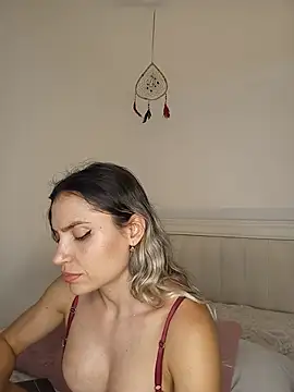 Snapshot of ASHLEY_BLAIR chatting on June 10, 2026, 8:08 pm ASHLEY BLAIR online show from June 10, 2026, 8:08 pm