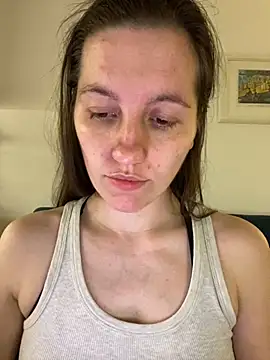 Nicole-Ray online show from September 12, 2025, 6:08 pm