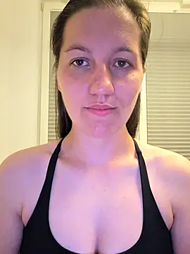 Nicole-Ray online show from July 5, 2026, 8:16 pm