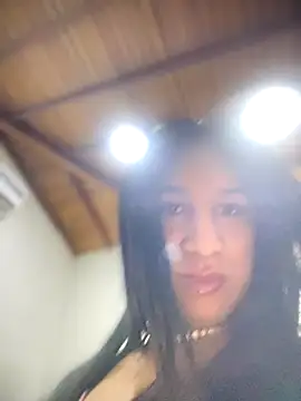 Ashly Miller online show from November 3, 2025, 7:59 pm