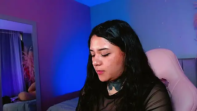 kim blake online show from February 4, 2025, 8:59 pm