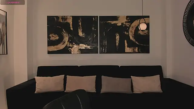 Snapshot of LilaWest chatting on October 18, 2025, 11:11 am LilaWest online show from October 18, 2025, 11:11 am