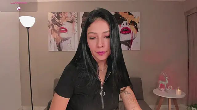 Snapshot of LilaWest chatting on November 12, 2025, 2:17 pm LilaWest online show from November 12, 2025, 2:17 pm