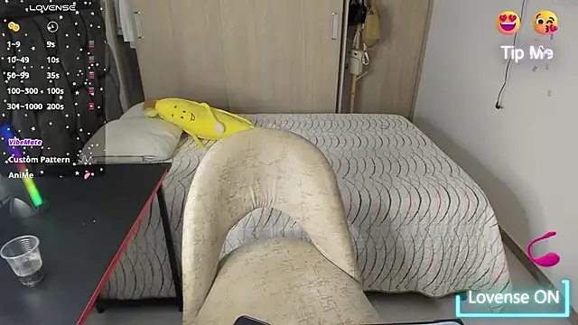 Snapshot of lucia_s1 chatting on October 10, 2025, 8:19 pm lucia s1 online show from October 10, 2025, 8:19 pm