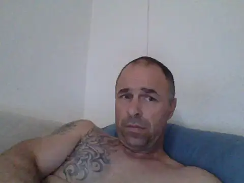 Snapshot of Nowy111 chatting on May 11, 2026, 12:00 pm Nowy111 online show from May 11, 2026, 12:00 pm