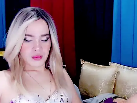 Snapshot of arianneXXX_ts chatting on March 6, 2026, 11:34 pm arianneXXX ts online show from March 6, 2026, 11:34 pm