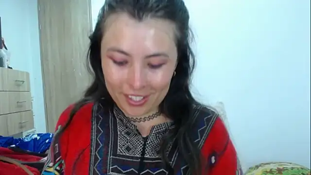 Alexandrasaenz online show from March 12, 2025, 1:25 am