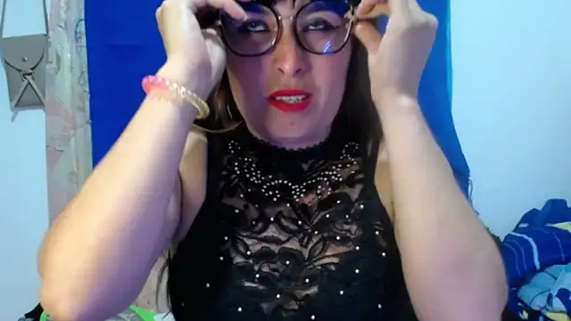 Alexandrasaenz online show from April 29, 2026, 9:54 pm