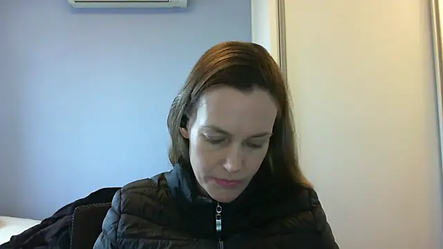 Annylove1 online show from September 25, 2025, 10:52 am