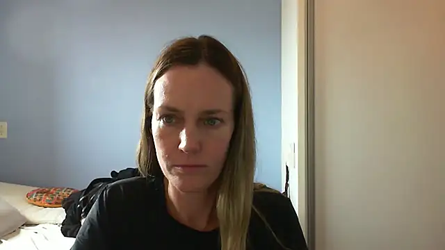 Annylove1 online show from October 15, 2025, 3:45 pm