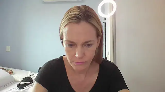 Annylove1 online show from January 9, 2026, 10:51 am