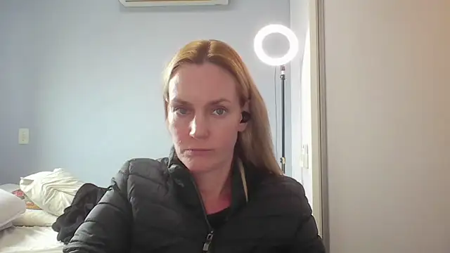Snapshot of Annylove1 chatting on May 22, 2026, 4:34 pm Annylove1 online show from May 22, 2026, 4:34 pm