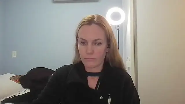 Snapshot of Annylove1 chatting on May 26, 2026, 12:23 pm Annylove1 online show from May 26, 2026, 12:23 pm