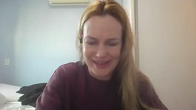 Snapshot of Annylove1 chatting on July 14, 2026, 10:54 am Annylove1 online show from July 14, 2026, 10:54 am