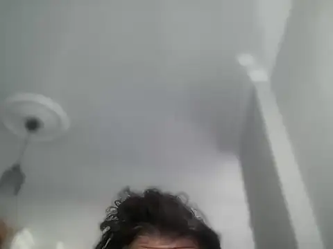 Snapshot of ALPHANDRE chatting on November 30, 2025, 8:29 am ALPHANDRE online show from November 30, 2025, 8:29 am